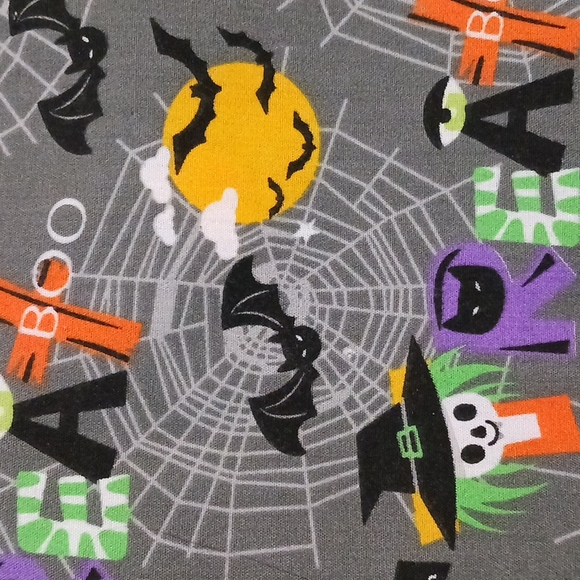 🎃Halloween Scrub 🎃UA Top  XL 🥳 👻 - Picture 8 of 9